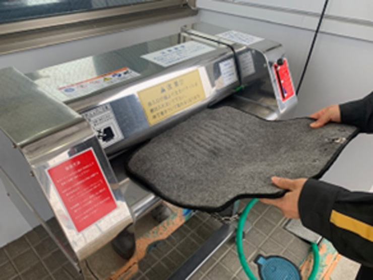 ヤギヤエンタープライズ：車内清掃