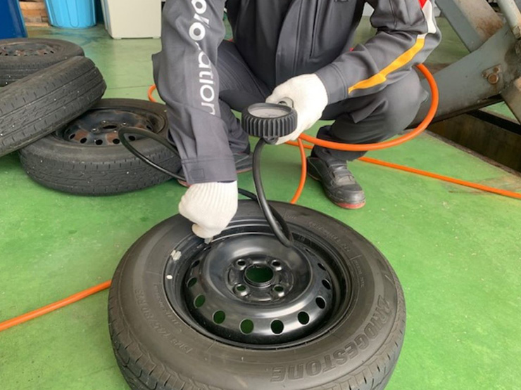 カーメンテナンス：タイヤ販売、交換関連作業