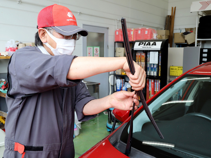 カーメンテナンス：部品交換、交換作業