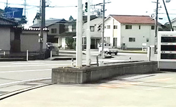 #1 ガソリンスタンドの「出入りが難しい」を改善